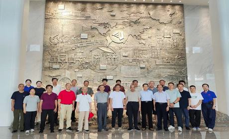 新闻丨武义县老领导参观Kaiyun （中国官方网站）集团感受工业文化魅力